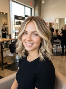 Fluffy bob hairstyle with money piece highlights