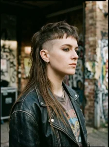 Extreme modern mullet hairstyle