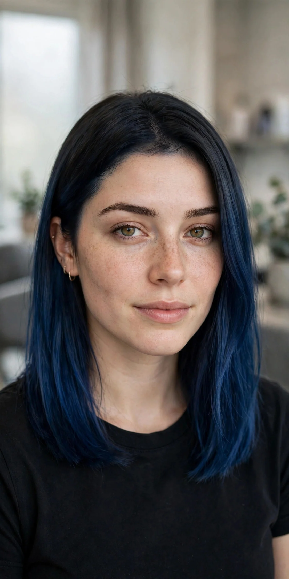 Smoky Blue Shadow Root